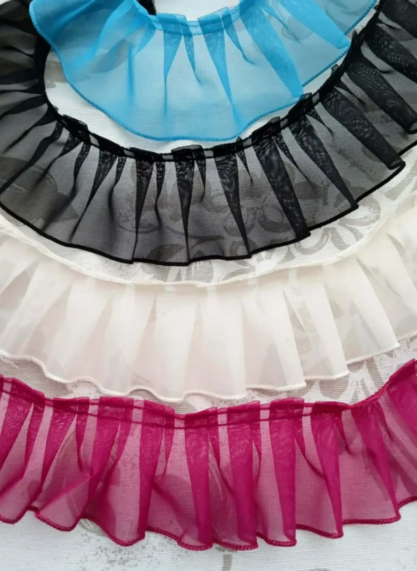 Plisado1 organza rematado a cordón